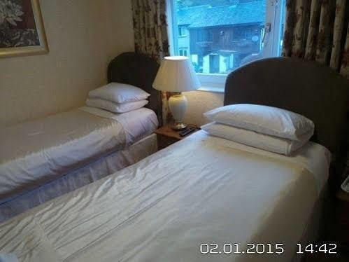 Fairlight Guesthouse Гленриддинг Экстерьер фото